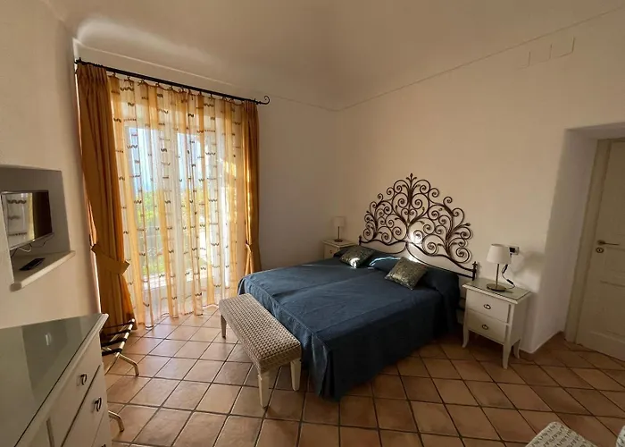 Chez Marie Ischia Feriehus